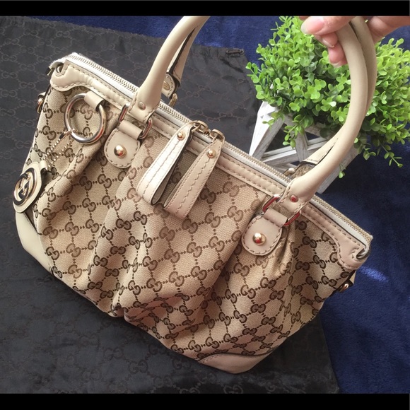 🌟💎Authentic💎🌟Preloved Gucci Handbag Crossbody - Picture 2 of 13
